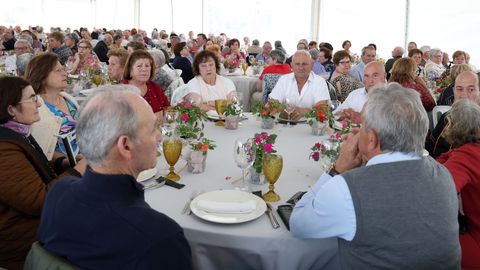 COMIDA DE LOS MAYORES EN PORTO DO SON 2025