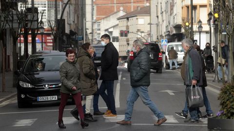 Primer da sin mascarillas en la calle en Monforte