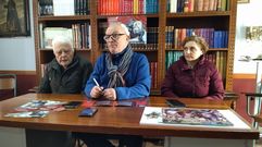 �ngel Fern�ndez, presidente de la cofrad�a del Nazareno; Jes�s �lvarez, p�rroco; y Tina Vidal, presidenta de la cofrad�a de Santa Rita, presentaron el programa