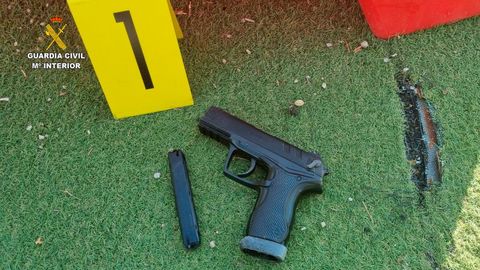 La pistola de aire comprimido incautada al joven detenido en Coria