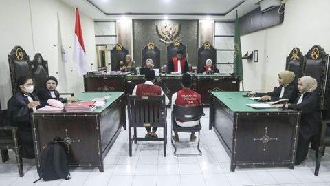 Imagen del juicio en la isla de Lombok, en Indonesia.