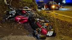 Muere un motorista de 53 a�os al estrellarse contra un coche en Vigo