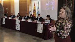 De izquierda a derecha, Jes�s �lvarez Pi��n, vicario para la Caridad y moderador del equipo pastoral de la UPA Viveiro; Carmela L�pez, presidenta de la Diputaci�n; Jos� Veiga, presidente de la Xunta de Cofrad�as; Mari�a Gueimunde, alcaldesa; Javier Arias, delegado territorial de la Xunta; Mari Carmen L�pez �Chipe�, portavoz de la Xunta de Cofrad�as y Mar�a San Isidro, autora del cartel.