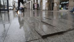 Losetas levantadas en San Marcos por las obras de peatonalización