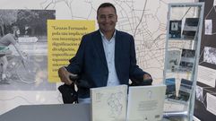 Marcos Emilio Amado Casdelo, coa s�a nova publicaci�n na Praza dos Libros de Carballo 