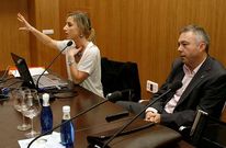Mar�a Jos� Andrade y Jos� Antonio Fraiz participaron ayer en una mesa redonda.
