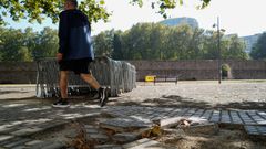 El otro balance de The Champions Burger: aceras da�adas y c�sped estropeado en el parque del paseo de los Puentes