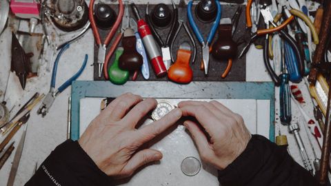 Eulogio Cid, relojero de Allariz