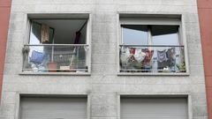 Los bomberos acuden con asiduidad al edificio okupa de Abesadas por peque�os incendios.