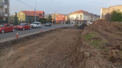 Obras en la Traves�a de Arteixo.