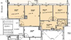 El croquis. El expediente de valoraci�n del �tico incluye esta planta, en la que se ha escrito a mano la distribuci�n de los espacios de la vivienda bajo los de la oficina. El croquis detalla la superficie construida de las estancias, pero no la superficie �til, que es inferior y la que se utilizaba en las bases del concurso