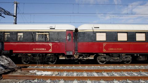 En los coches Alhambra y Gibralfaro est� el restaurante del tren Al-Andalus 
