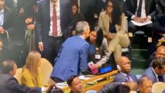 Captura del v�deo en el que la presidenta de Venezuela y Pedro S�nchez se saludan