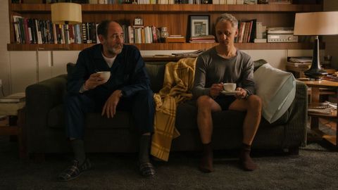 Iv�n Barnev y Karra Elejade en un fotograma de la pel�cula.