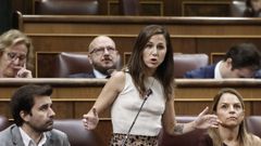 La l�der de Podemos, Ione Belarra, interviene durante una sesi�n de control al Gobierno en el Congreso