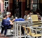 Terrazas de locales hosteleros de la plaza Roja este verano. 