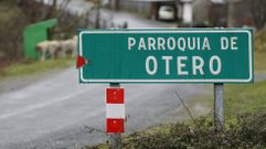El accidente ocurri� en una carretera local de la parroqua de A Cruz de Outeiro, en la zona monta�osa de Quiroga 