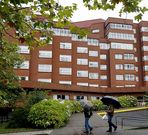 Imagen tomada desde el exterior del centro.