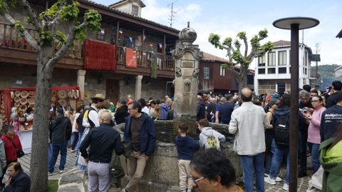Raigame volveu ateigar de xente Vilanova dos Infantes.Milleiros de persoas desfrutan de Raigame.