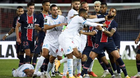 Amavi y Kurzawa, durante la tangana