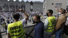 El comité de Alcoa, en una concentración en Xove
