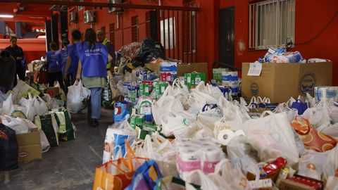 Recogida de alimentos y bienes de primera necesidad este jueves en Valencia para repartir a los damnificados por la dana