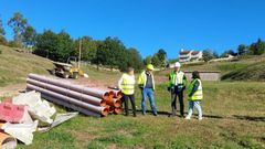 Las obras en marcha en Verducido dar�n servicio a unas 60 viviendas en O Guiti�n y Bordel