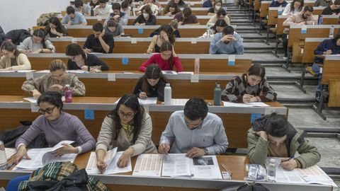 Simulacro del examen mir realizado en la Facultade de Medicina el pasado mes de enero