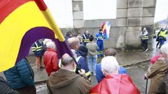 Homenaje de los trabajadores de Navantia a los operarios de los astilleros asesinados durante el franquismo