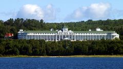 Grand Hotel