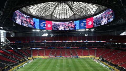 Imagen panormica del Mercedes Benz Stadium de Atlanta