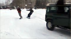 As� se lo pasan algunos en la nevada de Nueva York