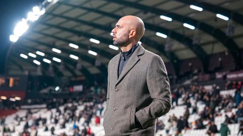 Claudio Gir�ldez conf�a en que el Celta se reponga en Oviedo del mazazo de Albacete.