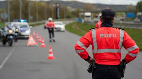 Imagen de archivo de un control de carretera en el Pas Vasco.