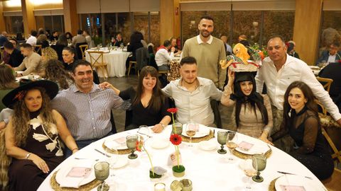 Cena ben�fica da Dorna en el restaurante Baiuca2026