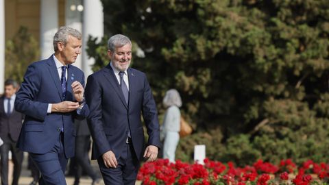 Alfonso Rueda y el presidente de Canarias, Fernando Clavijo