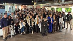 Profesores y exalumnos del colegio Videlba, que cumplir�a 50 a�os, se reunieron en el hotel Finisterre