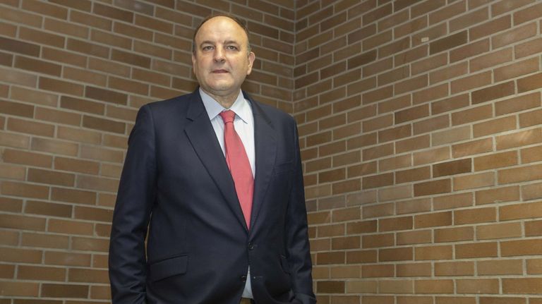 Eduardo Pascual, en su etapa como director deportivo del Monbus Obradoiro