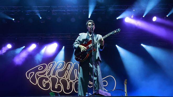 The Rapants, actuando na praza de Mar�a Pita da Coru�a.