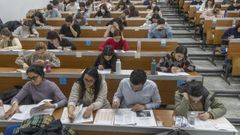 Simulacro del examen mir realizado en la Facultade de Medicina el pasado mes de enero