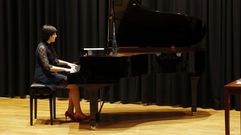 La pianista compostelana Paula R�os interpreta �Petite Suite�, de Rosa Garc�a Ascot