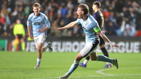 Starfelt celebra el segundo gol del Celta