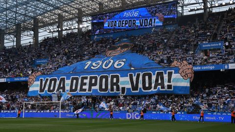 Imagen de la previa del partido entre el Deportivo y el Legan�s en Abanca Riazor