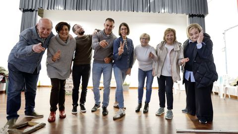 El elenco y colaboradores del montaje teatral que se podrá ver mañana en San Miguel