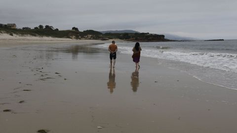 La playa focense de Llas, en una foto de archivo.
