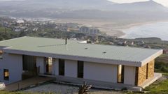 Casa A Ladeira, en el municipio de Valdovi�o, dise�ada y promovida por la arquitecta Carmen Batanero