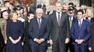El presidente alem�n Frank Walter Steinmeier y su esposa, Elke B�denbender, junto a Felipe VI y el lendakari Imanol Pradales en Guernica.