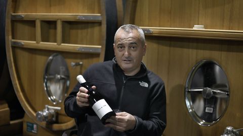 Rodrigo M&eacute;ndez, de Forjas do Saln&eacute;s, con O Raio da Vella