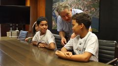 Lores, cos tres menores saharauis acollidos este ver�n por familias pontevedresas