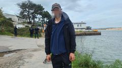 El hombre que trat� de volver a la casa que okupaba mientras la tiraban.